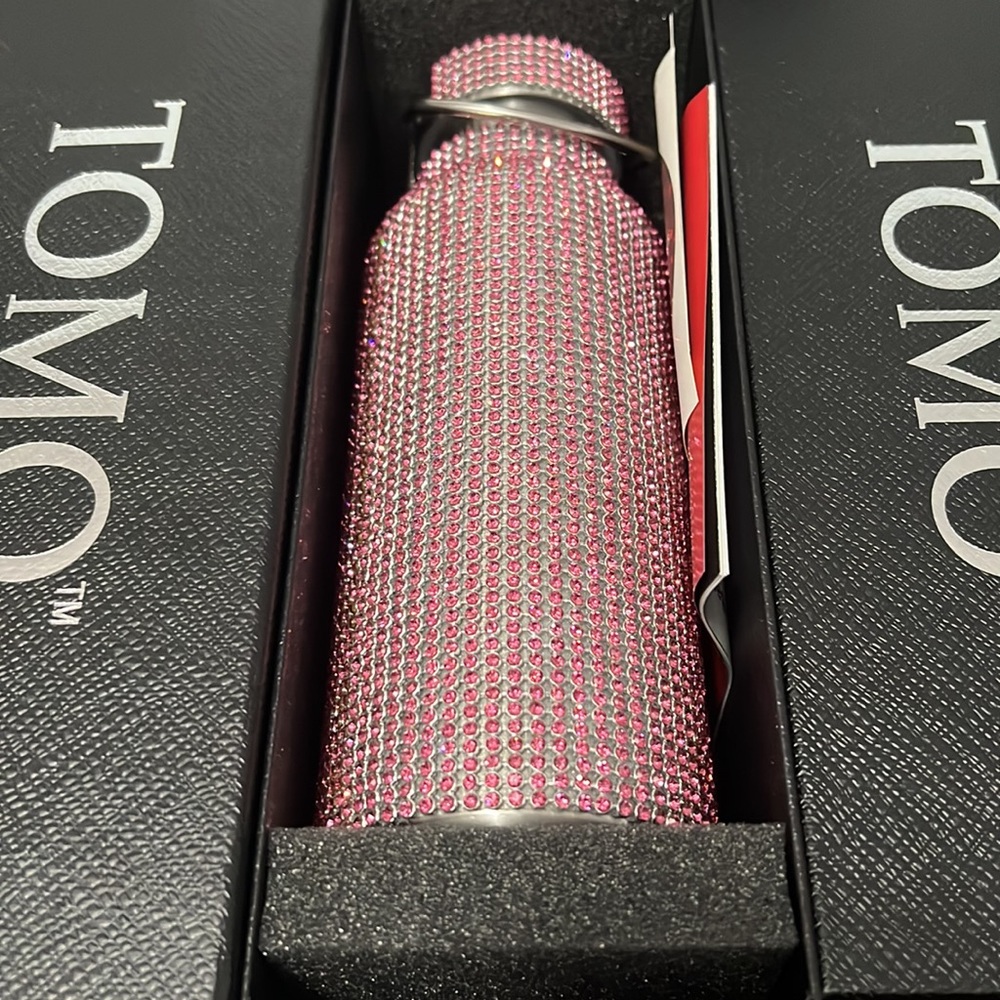 TOMO Water Rose Blossom 750ML/25oz - Picture 5 of 5
